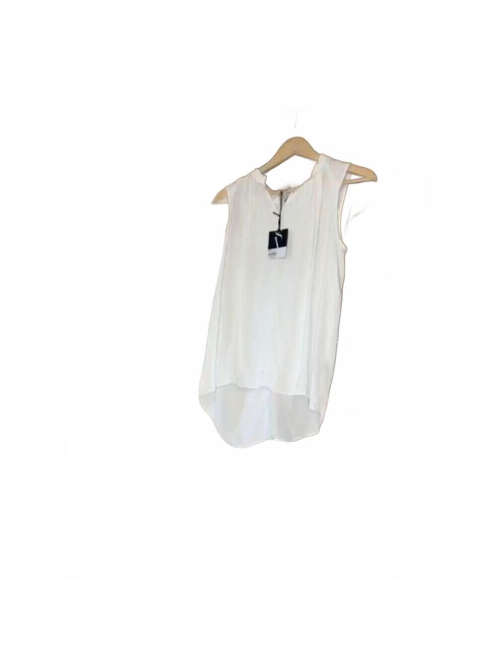 NWT Simply Vera Wang Tank Pleated Shirred Neck Sleeveless